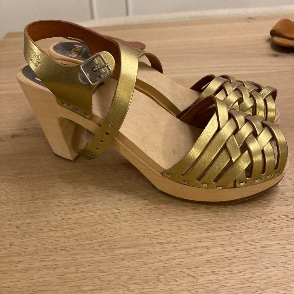 Swedish Hasbeens Gold Sandals